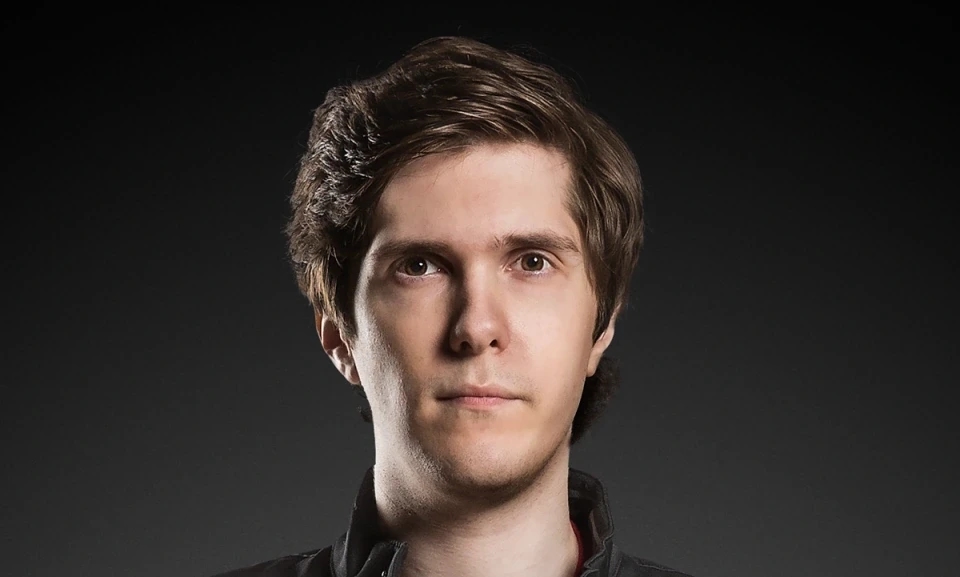 Alex Ich
