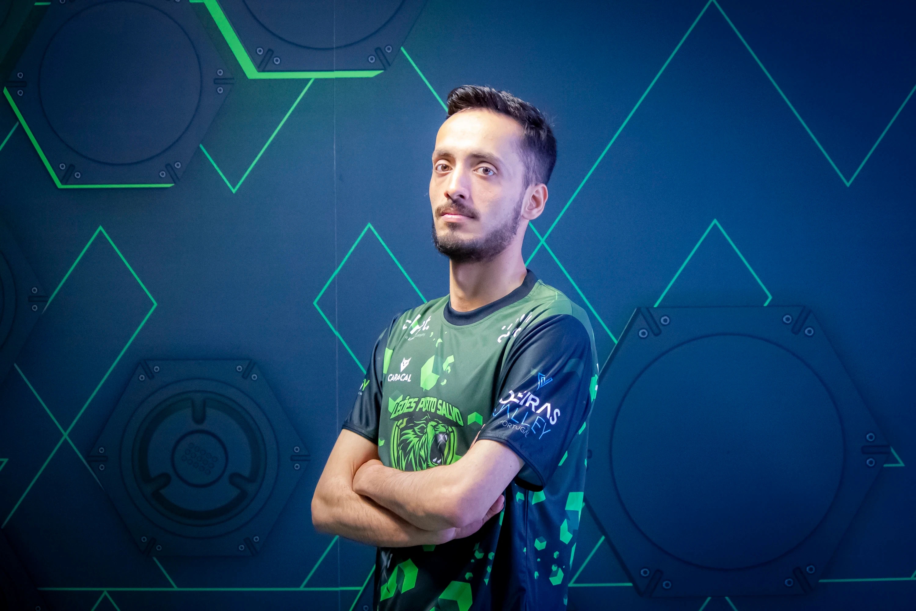 arutnev