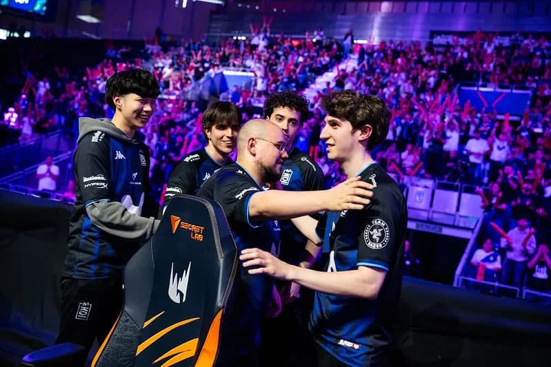 Mkoi team