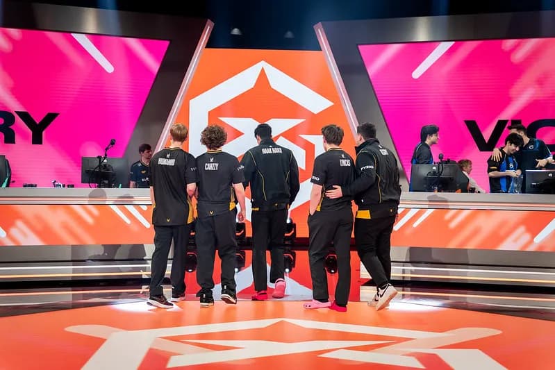 vita leaving stage